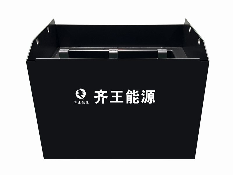 LiFePO4 forklift traction pack with lifting handles