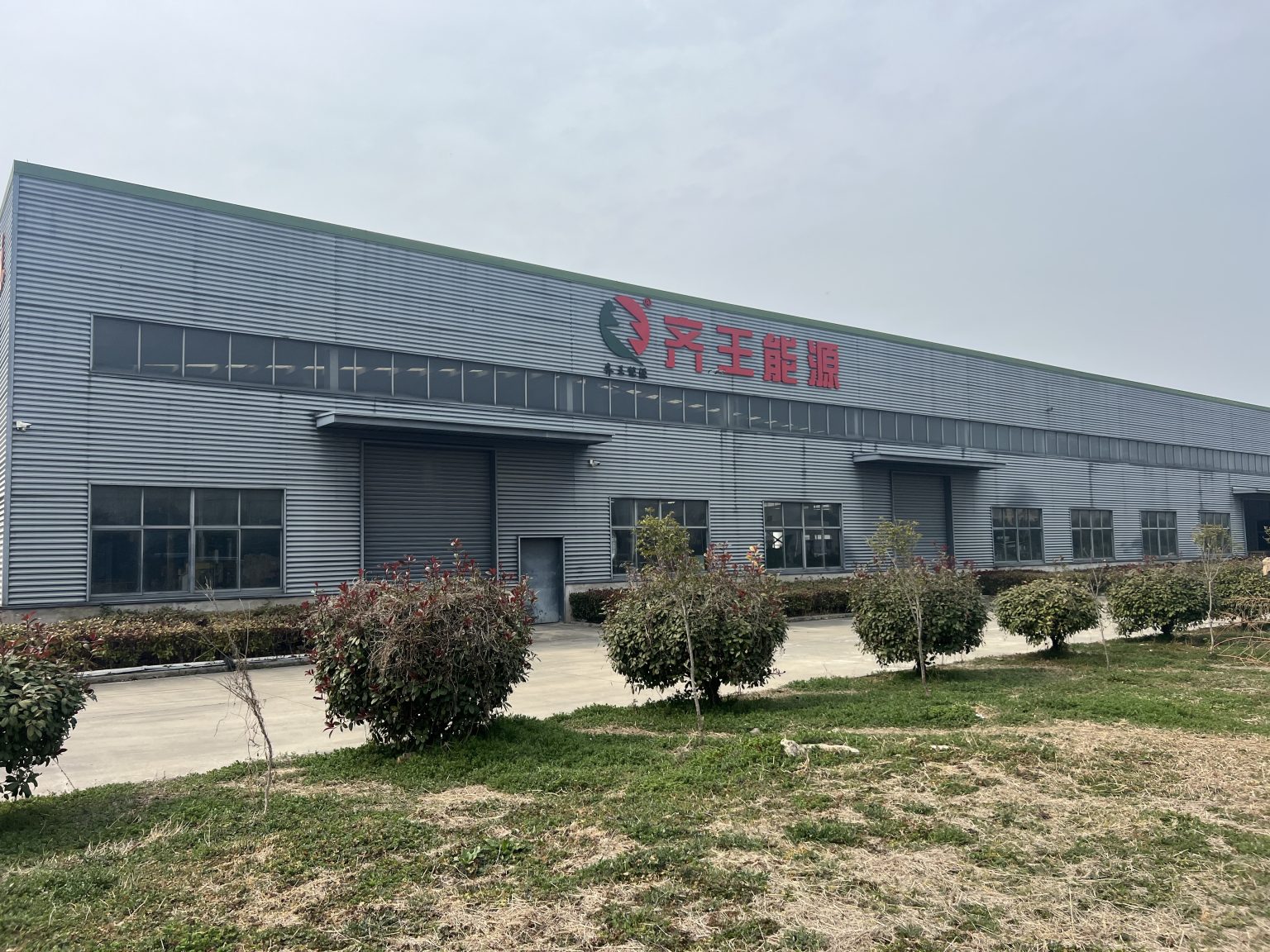 Lead-acid battery production workshop