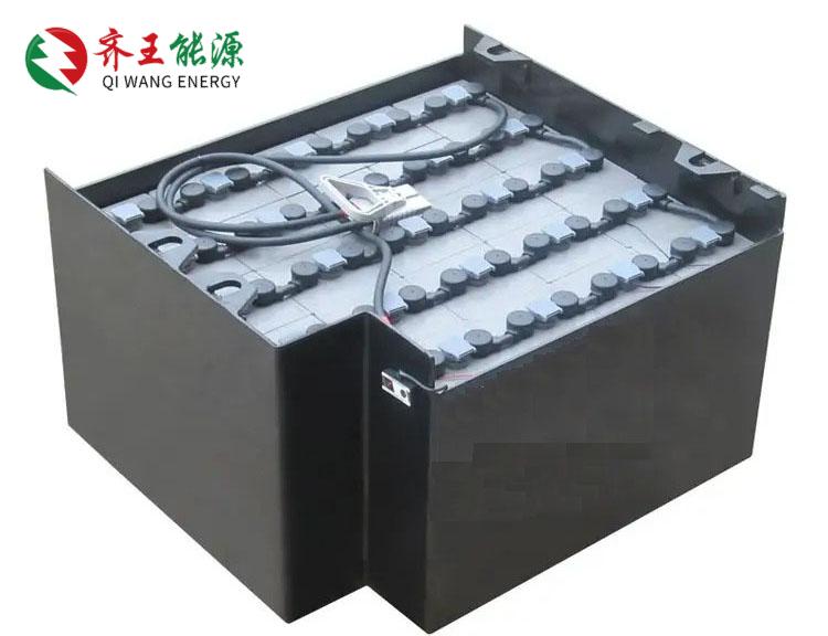 山东齐王能源丰田四支点平衡重式叉车蓄电池组48V5PZS400L
